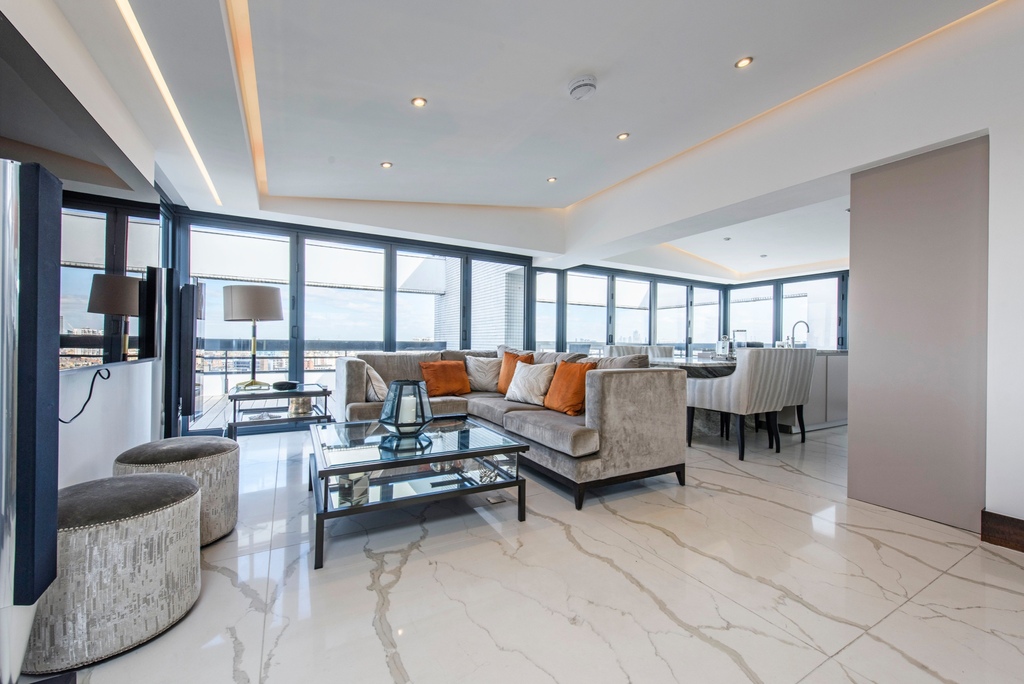 Penthouse The Water Gardens, London, W2 McLaren Specter